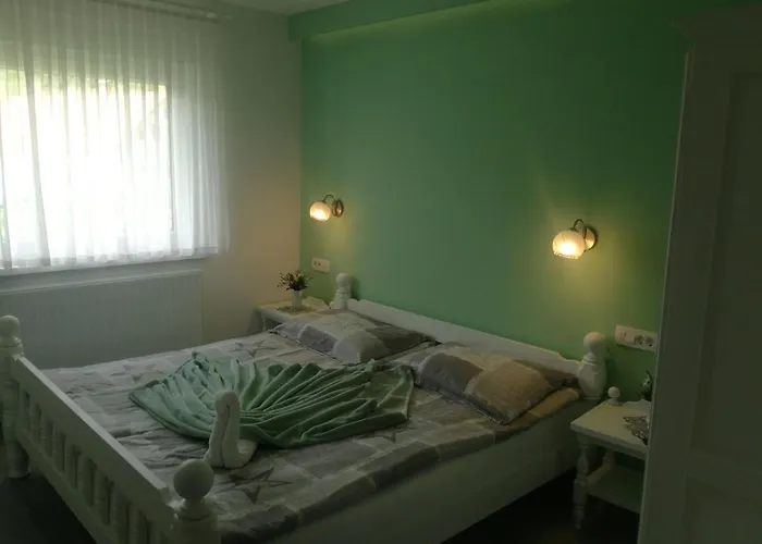 Gostisce Trobej بيت ضيافة *